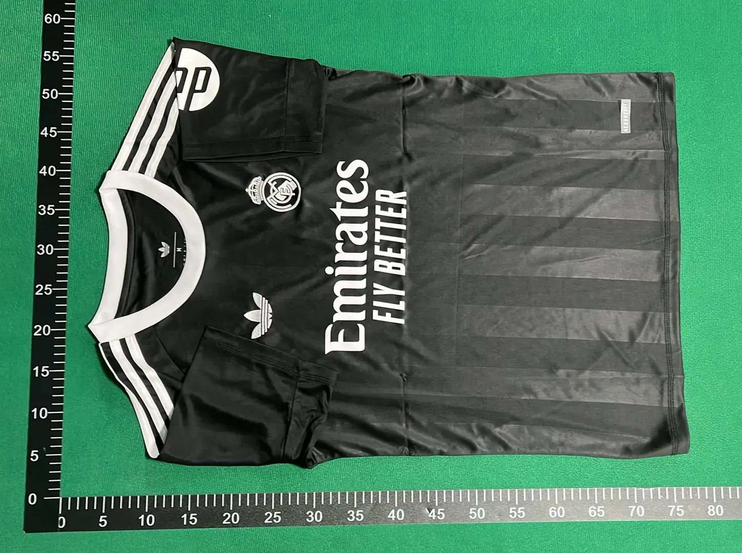 2025 新款足球衣服短袖  in the Best OopBuy Spreadsheet QC photos