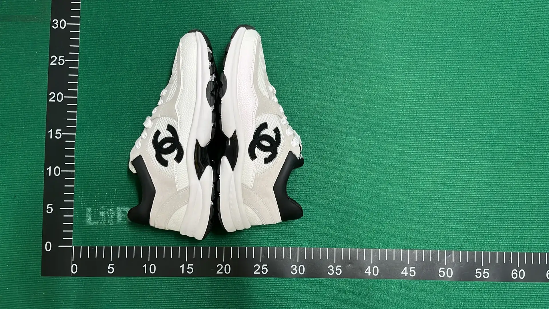  🔥1:1 batch Chanel style thick-soled sports shoes, genuine leather soft-soled casual shoes for women – QC photos preview | CnFans  | 7528746294