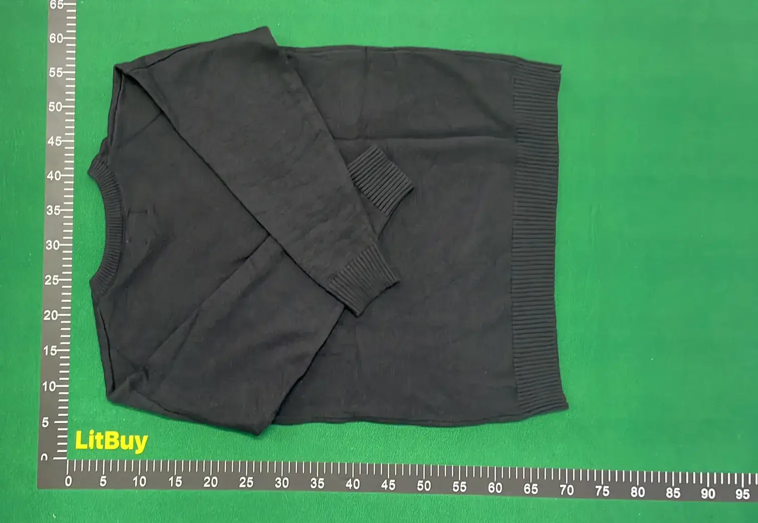 Amini Sweater  in the Best OopBuy Spreadsheet QC photos