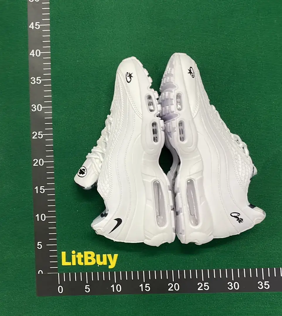 95运动鞋  in the Best OopBuy Spreadsheet QC photos