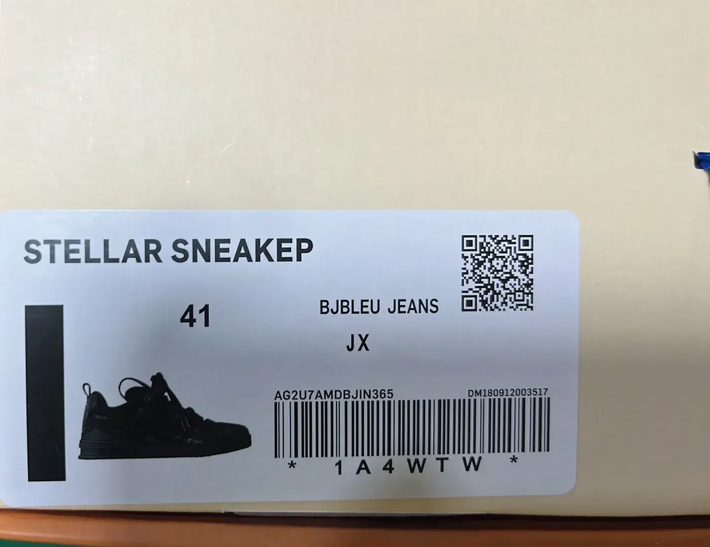 Shoes of L'SS LV LOUIS VUITTON  in the Best OopBuy Spreadsheet QC photos