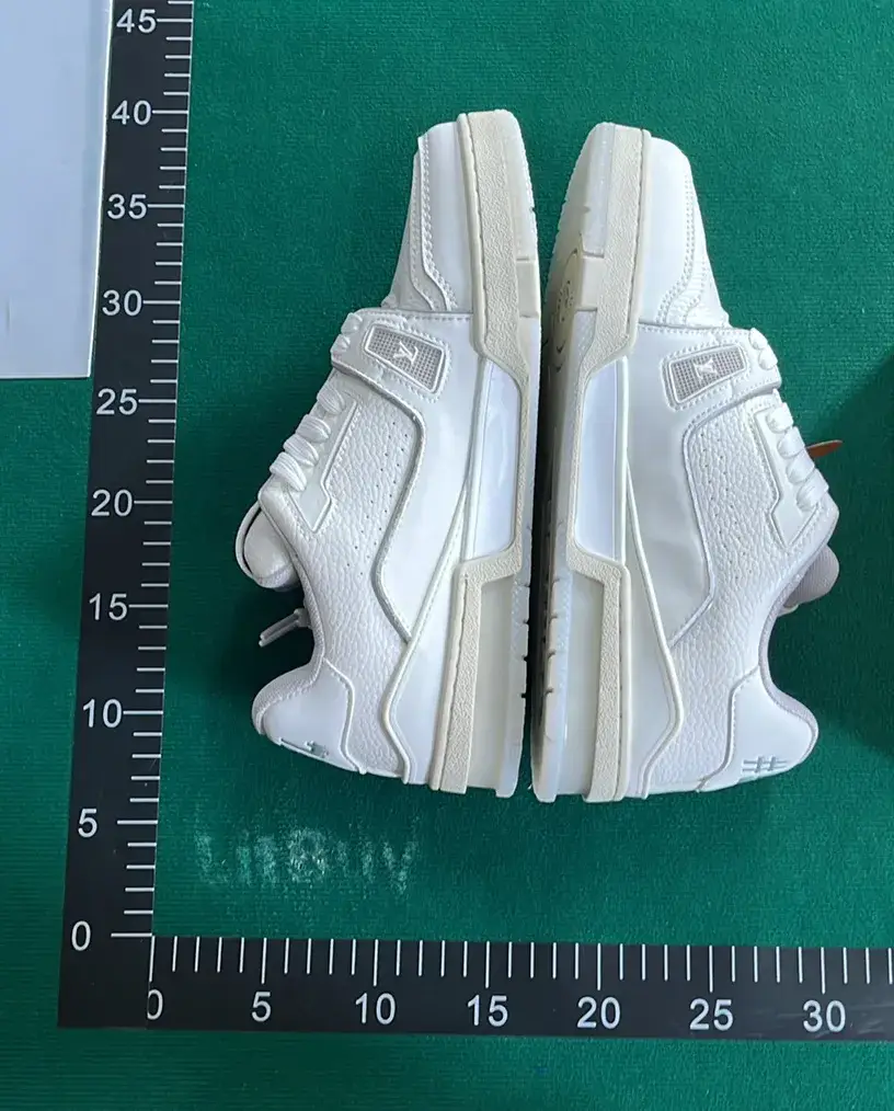 B3D 系带平底低帮板鞋-L  in the Best OopBuy Spreadsheet QC photos