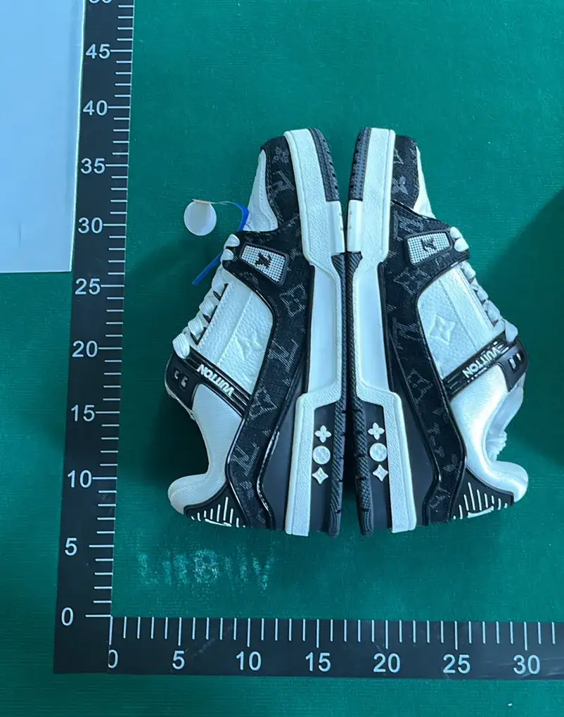 B3D 系带平底低帮板鞋-L  in the Best OopBuy Spreadsheet QC photos