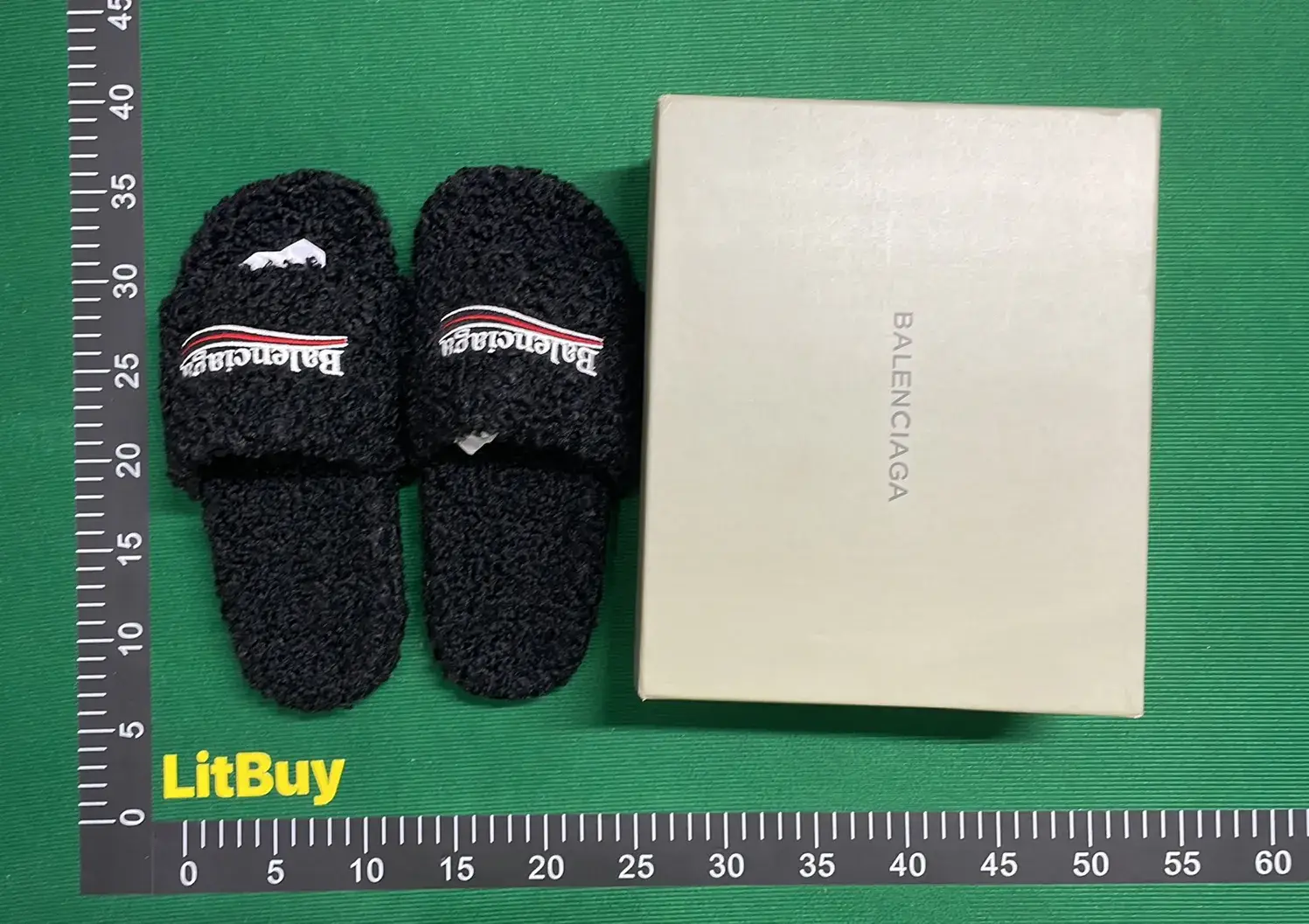 Balenciaga Furry (5+)  in the Best OopBuy Spreadsheet QC photos