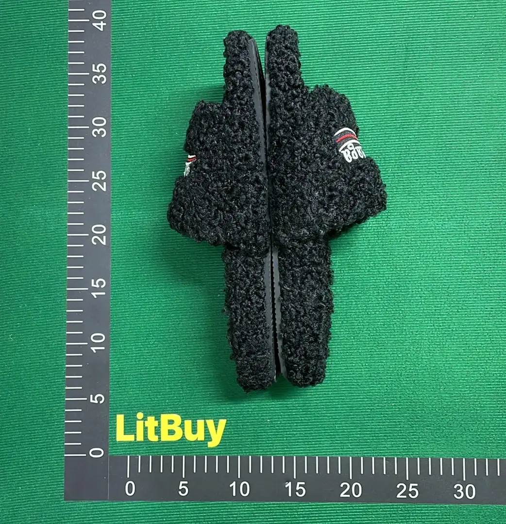 Balenciaga Furry (5+)  in the Best OopBuy Spreadsheet QC photos