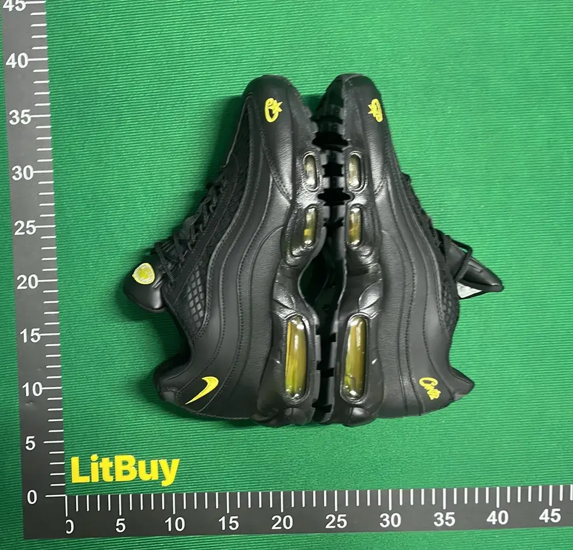 95运动鞋  in the Best OopBuy Spreadsheet QC photos