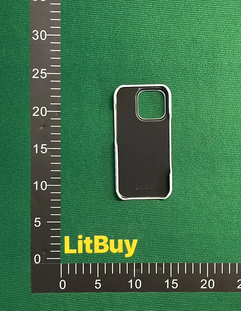 高级时尚手机壳  in the Best OopBuy Spreadsheet QC photos