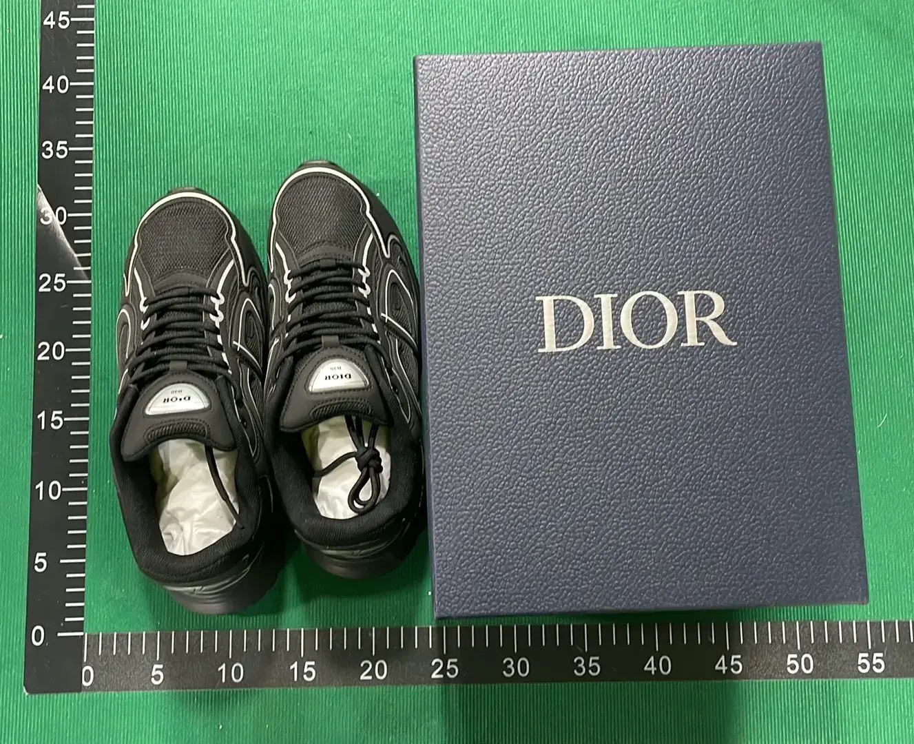 DC B30-L  in the Best OopBuy Spreadsheet QC photos
