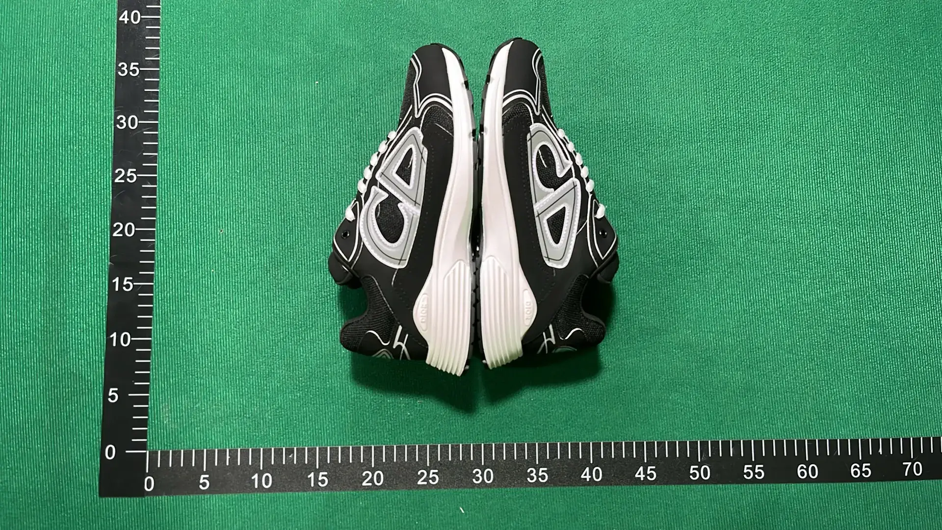 Dior B30 （10+）  in the Best OopBuy Spreadsheet QC photos