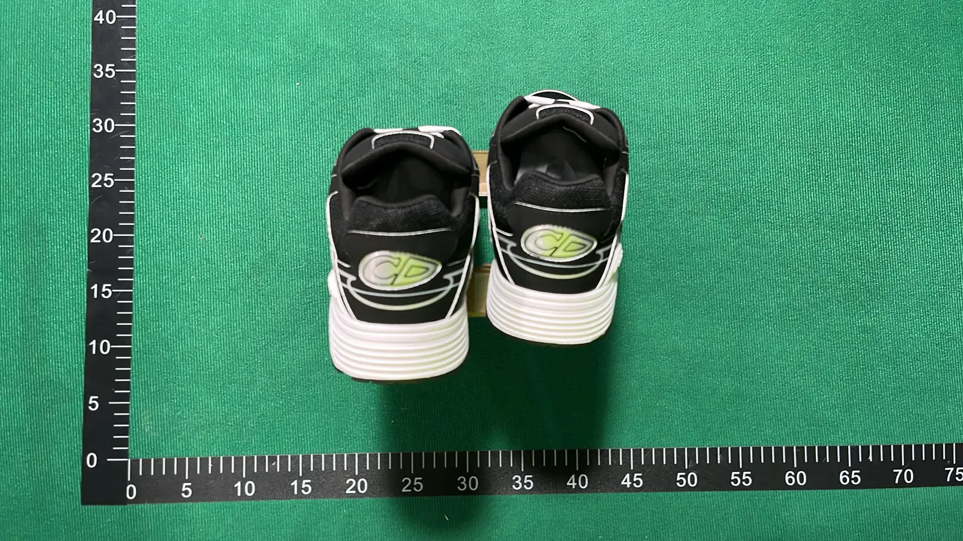 Dior B30 （10+）  in the Best OopBuy Spreadsheet QC photos