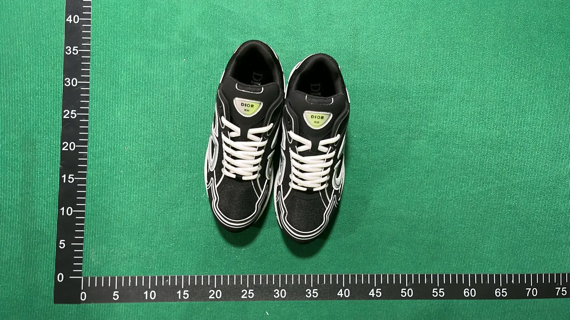 Dior B30 （10+）  in the Best OopBuy Spreadsheet QC photos