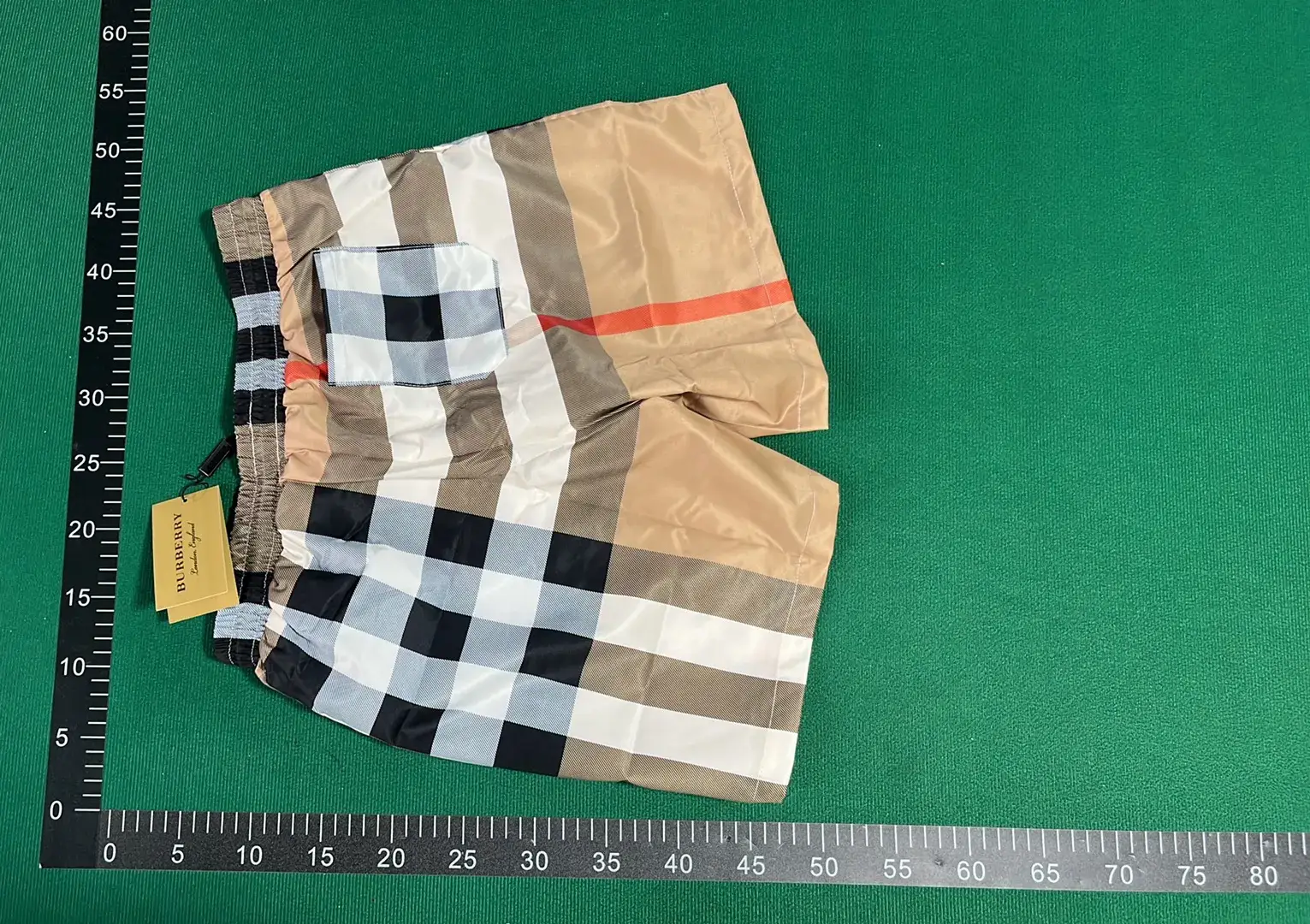 Fashion shorts  in the Best OopBuy Spreadsheet QC photos