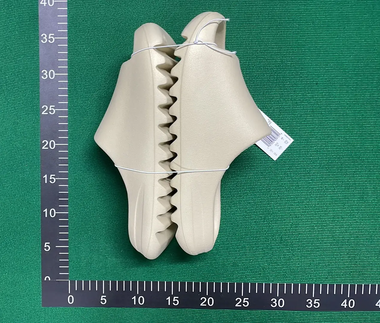 夏日爆款拖鞋，时尚百搭(非质量问题，不退不换）XZX-TXX-YZX-002  in the Best OopBuy Spreadsheet QC photos