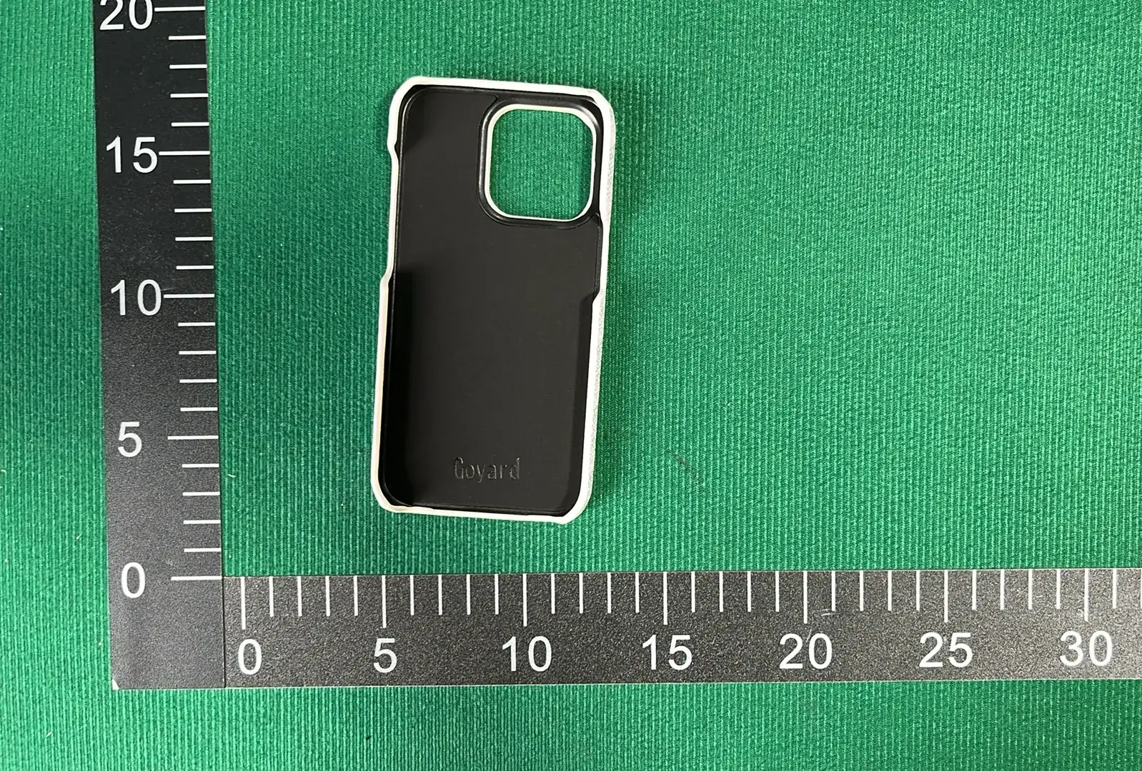 高级时尚手机壳  in the Best OopBuy Spreadsheet QC photos