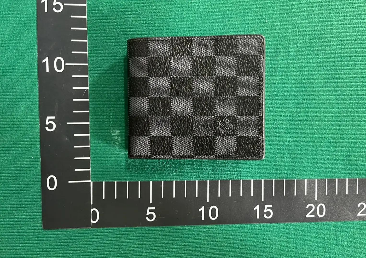 经典爆款-配色齐全，高端大气，配色齐全BBX-QBX-LVX-002-L  in the Best OopBuy Spreadsheet QC photos
