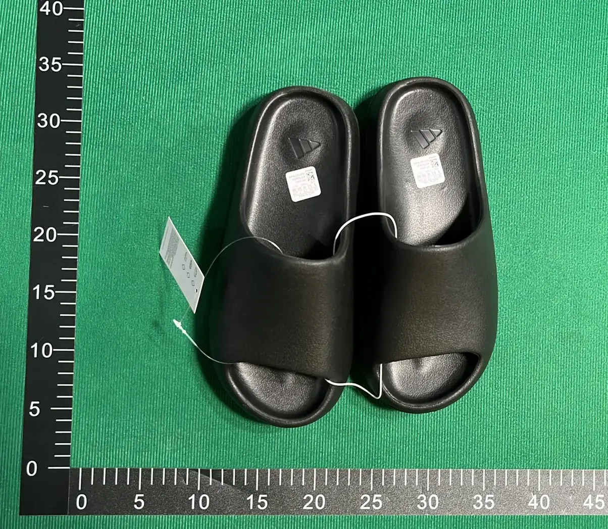  Adidas Originals Yeezy Slide (10+) – QC photos preview | CnFans  | 7274888915