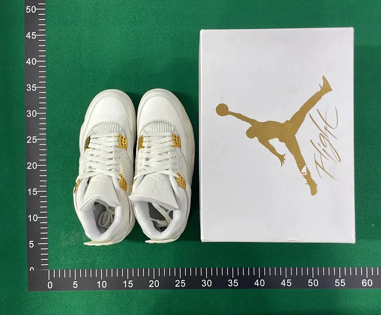 🔥1:1 batch Jordan Air Jordan 4  in the Best OopBuy Spreadsheet QC photos