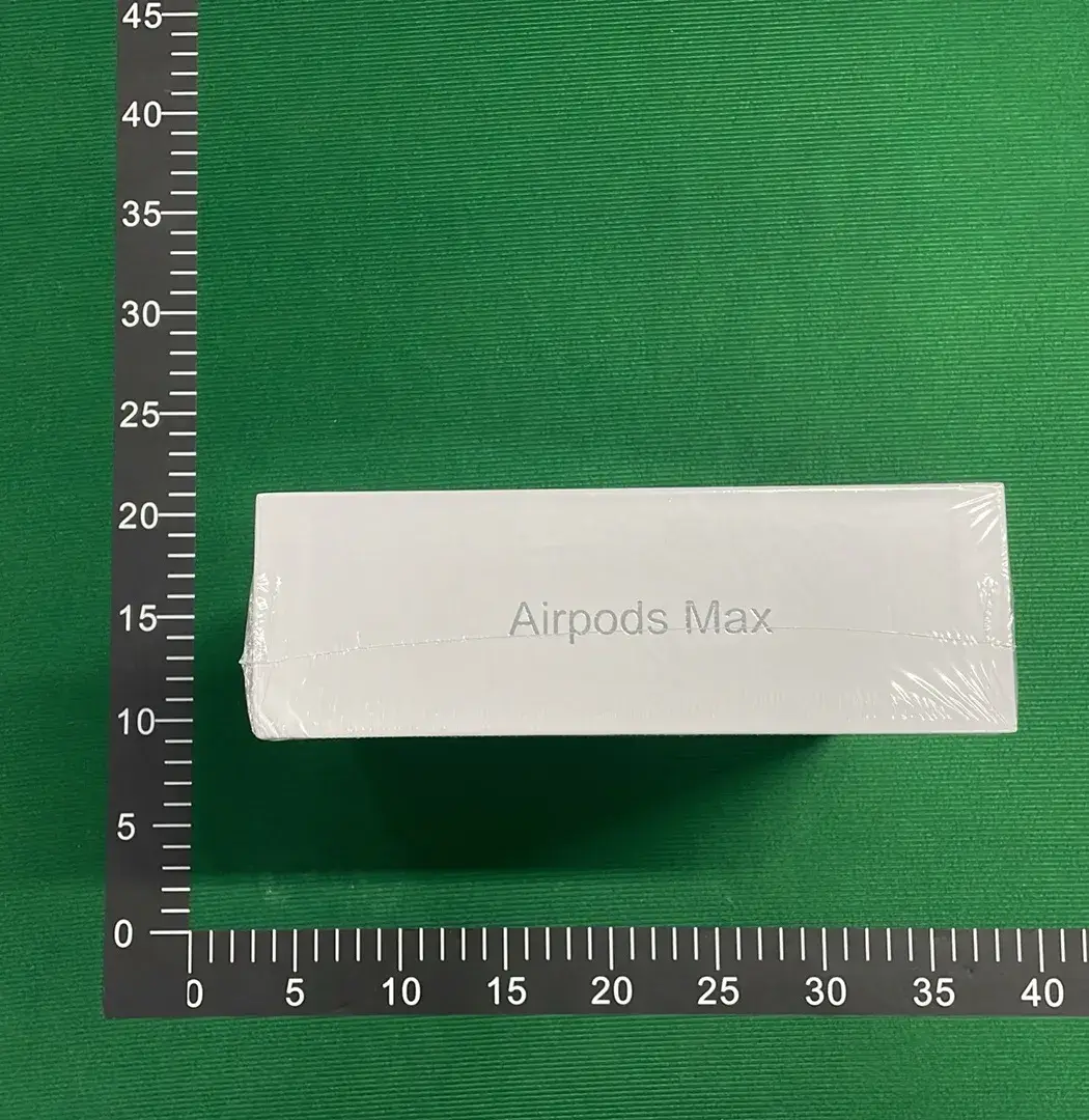 1:1 Batch Apple  AirPods MAX (9 Colors) headset  in the Best OopBuy Spreadsheet QC photos