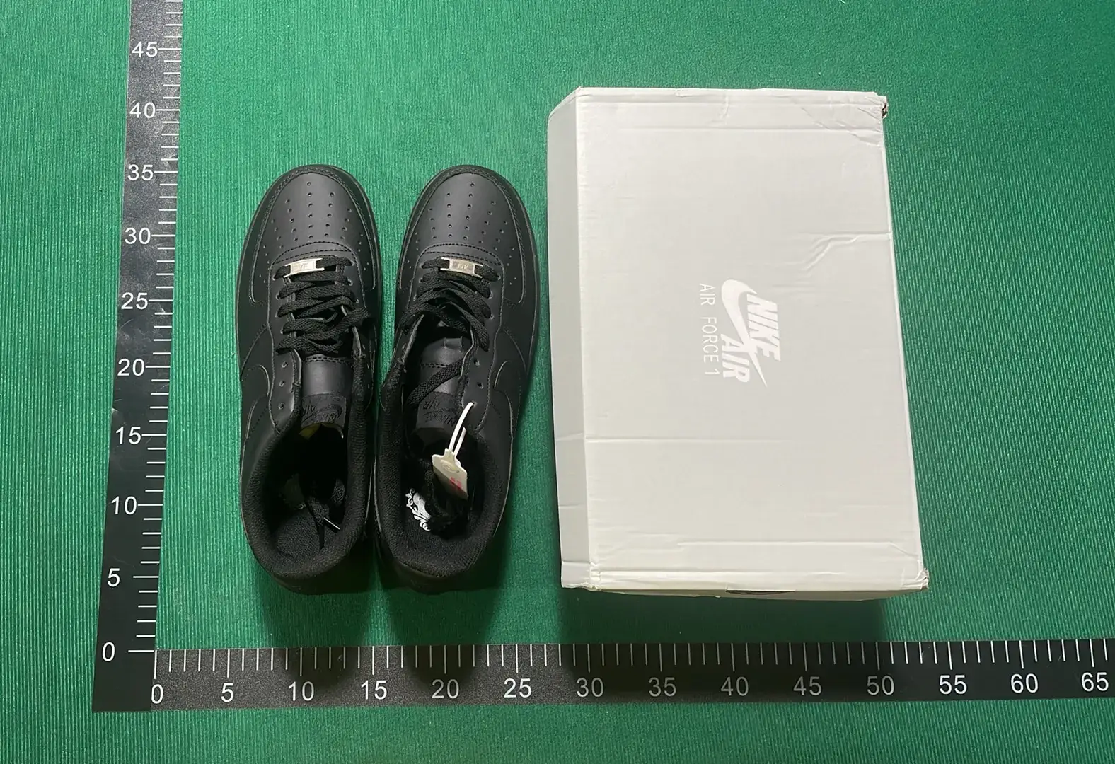 Nike Air Force 1 （20+）  in the Best OopBuy Spreadsheet QC photos