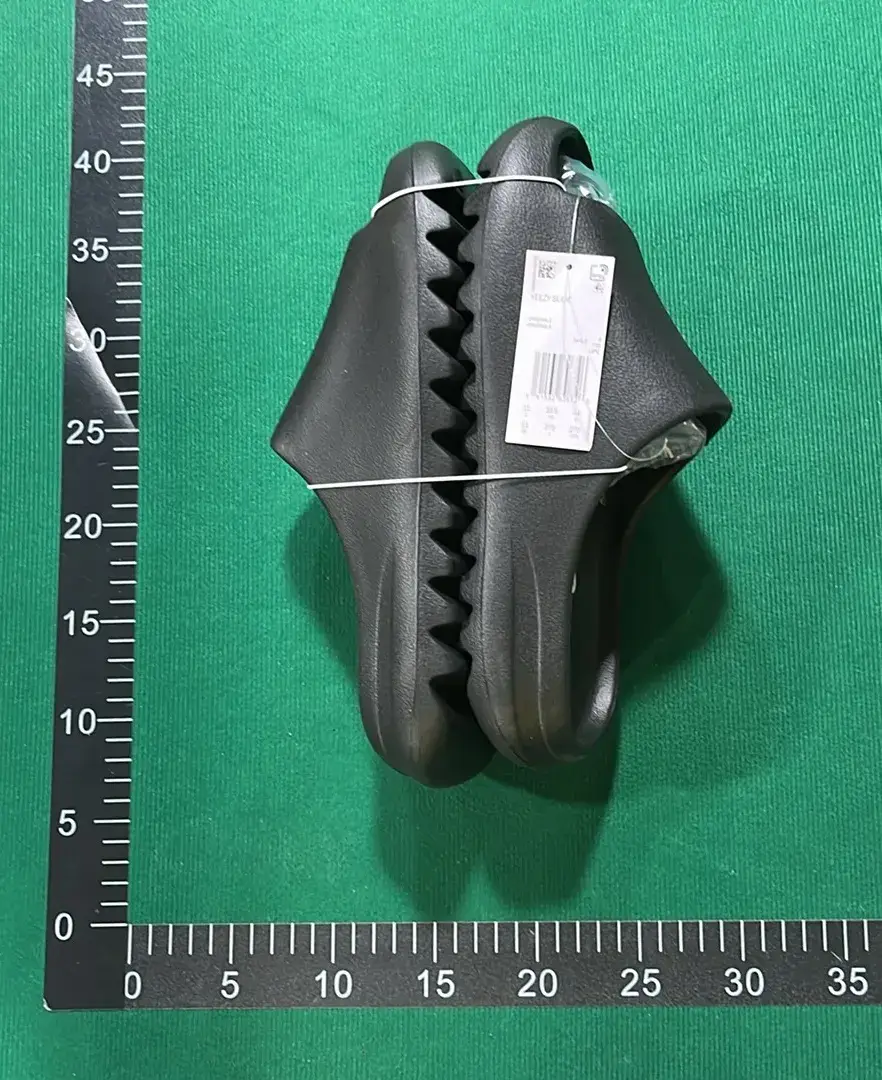 夏日爆款拖鞋，时尚百搭(非质量问题，不退不换）XZX-TXX-YZX-002  in the Best OopBuy Spreadsheet QC photos