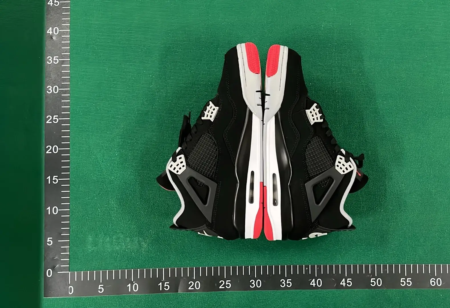 🔥1:1 batch Jordan Air Jordan 4 Retro"Bred Reimagined"  in the Best OopBuy Spreadsheet QC photos