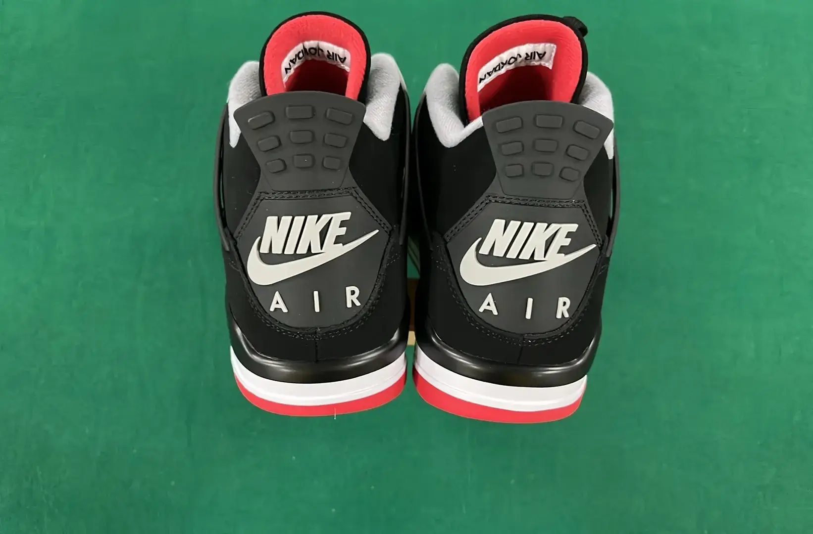🔥1:1 batch Jordan Air Jordan 4 Retro"Bred Reimagined"  in the Best OopBuy Spreadsheet QC photos