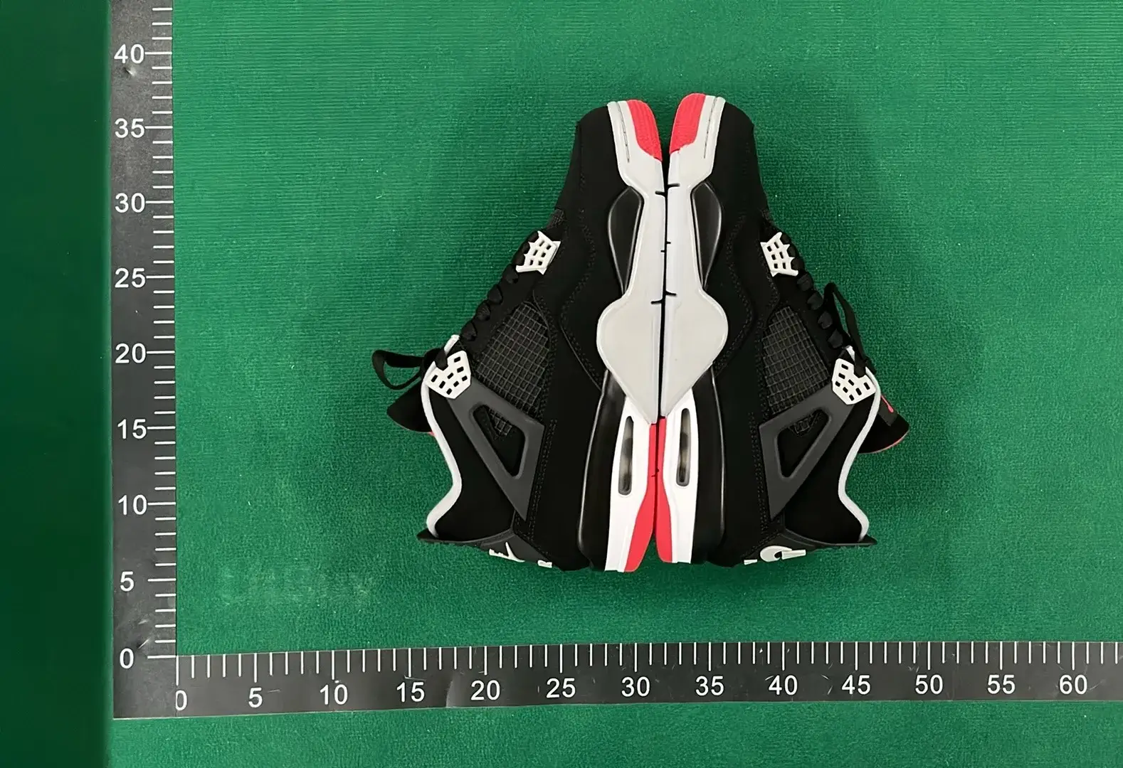 🔥1:1 batch Jordan Air Jordan 4 Retro"Bred Reimagined"  in the Best OopBuy Spreadsheet QC photos