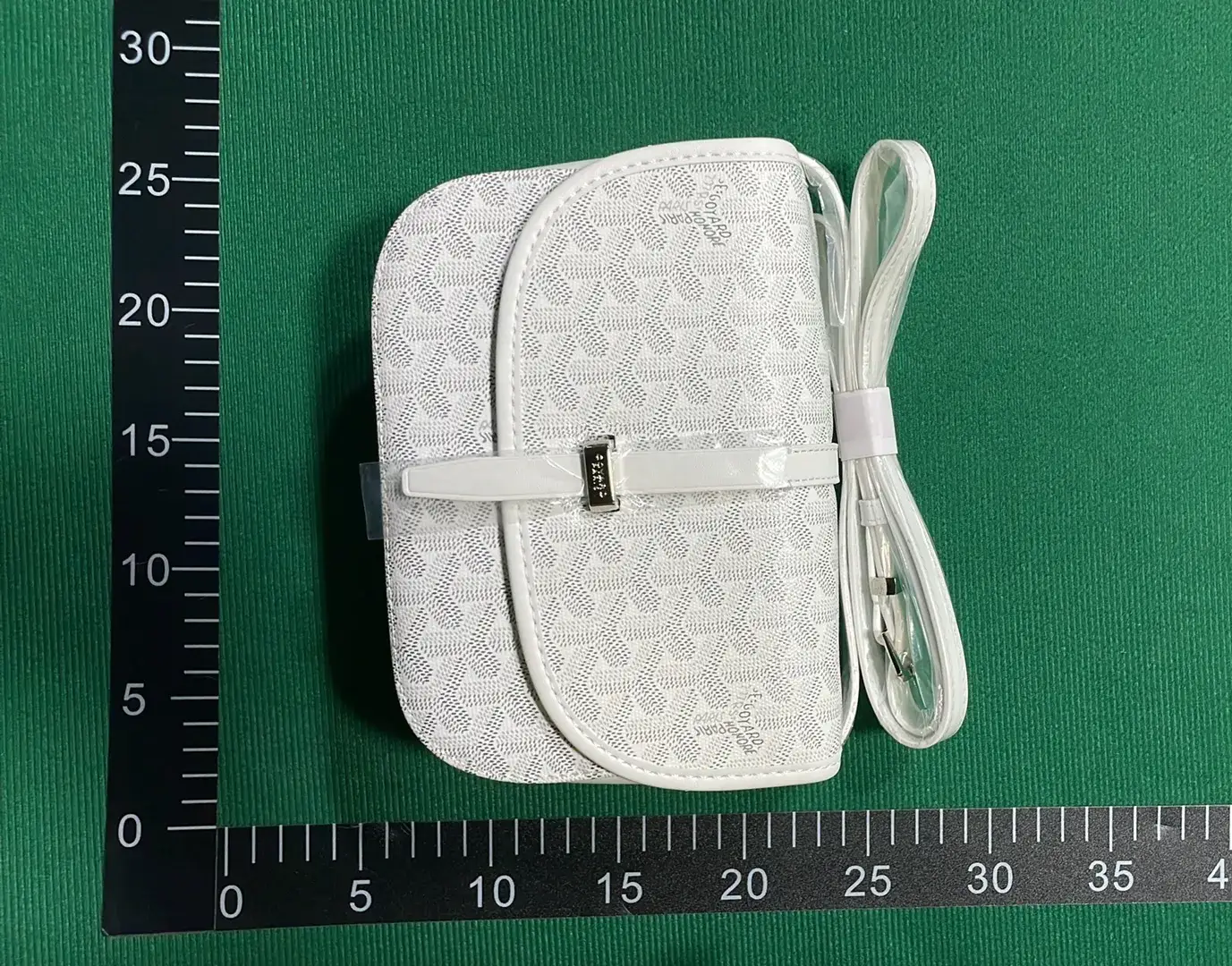 1:1 Batch Go GOYARD bag  in the Best OopBuy Spreadsheet QC photos
