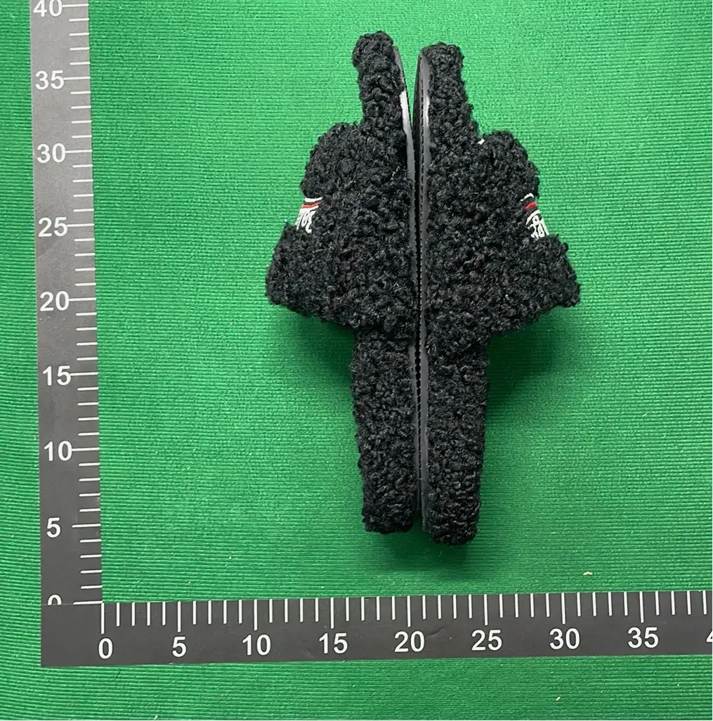 Balenciaga Furry (5+)  in the Best OopBuy Spreadsheet QC photos