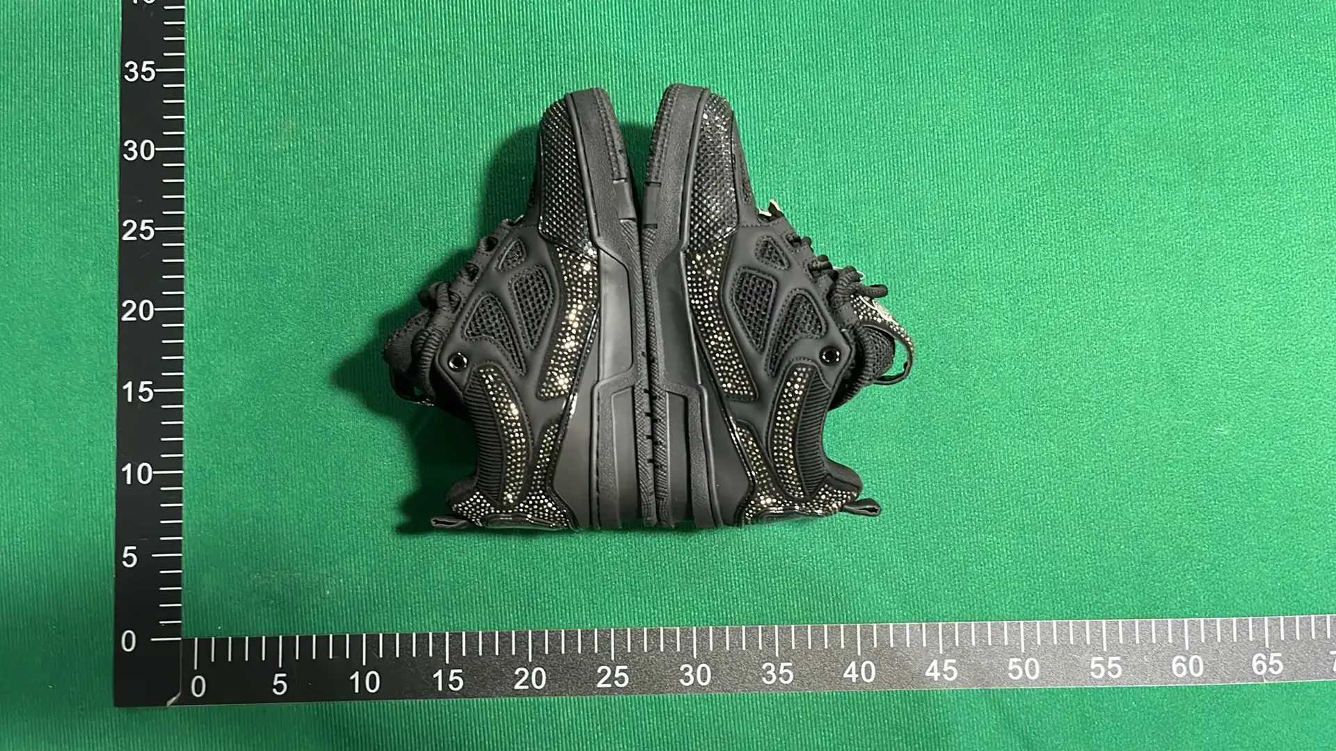 Shoes of L'SS LV LOUIS VUITTON  in the Best OopBuy Spreadsheet QC photos