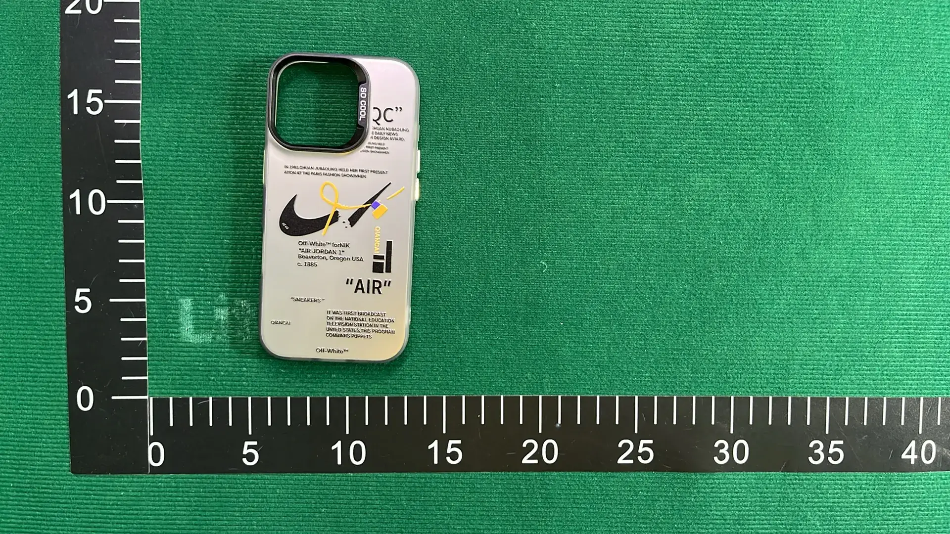 高级时尚手机壳  in the Best OopBuy Spreadsheet QC photos