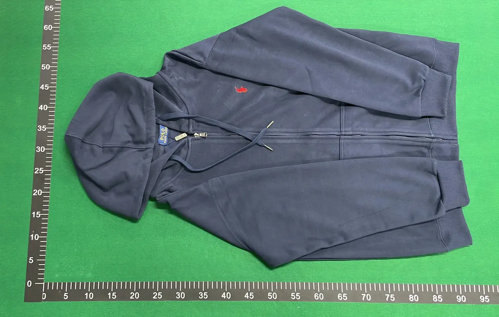  秋冬休闲时尚连帽卫衣 022-ZK--L – QC photos preview | CnFans  | 7582159599