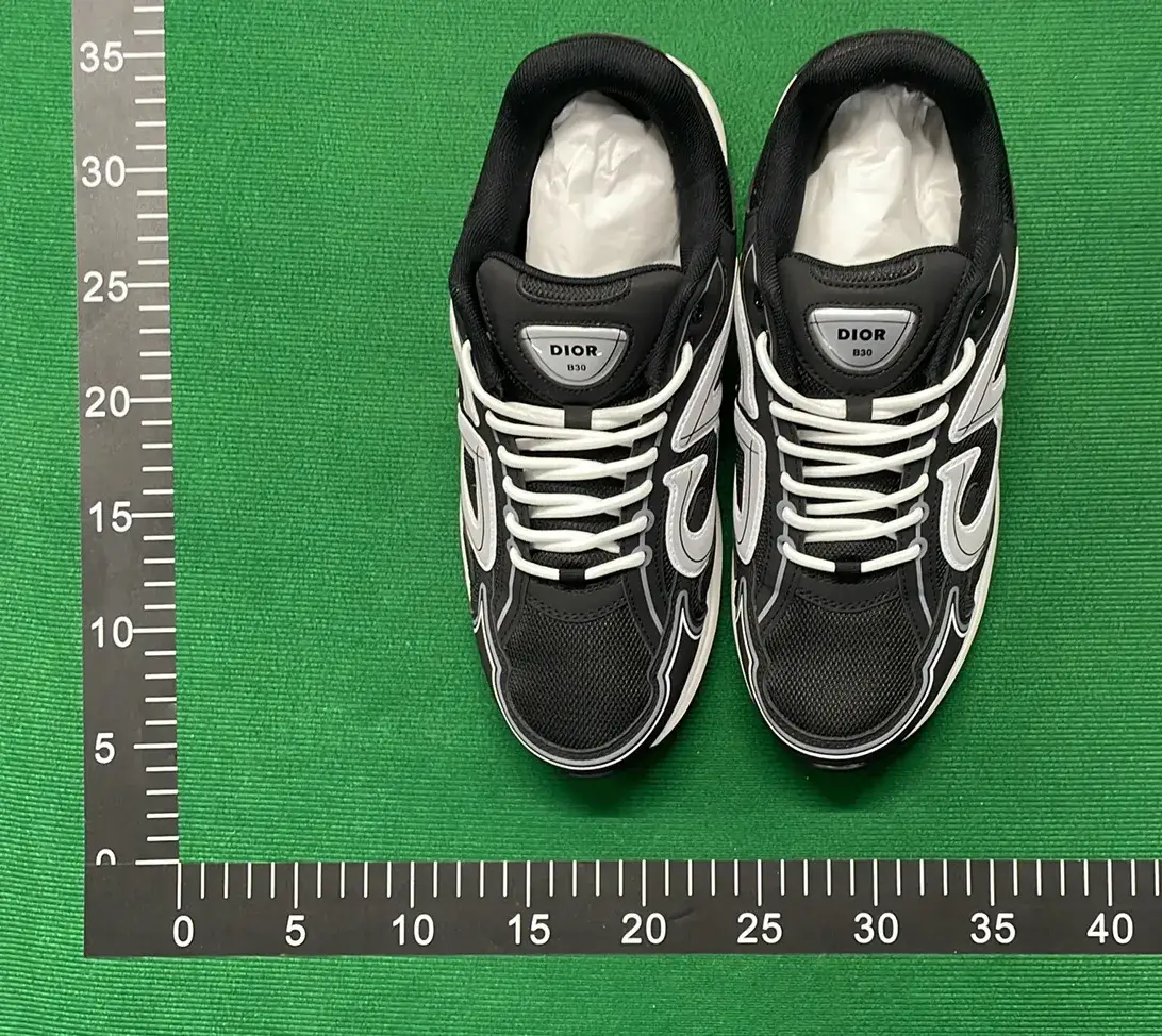 DC B30-L  in the Best OopBuy Spreadsheet QC photos