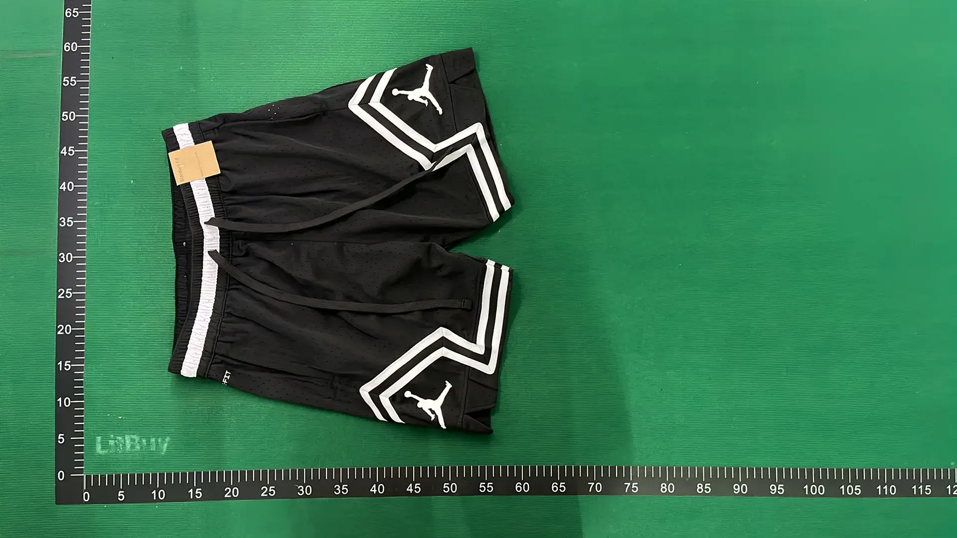 高品质篮球短裤C9014  in the Best OopBuy Spreadsheet QC photos