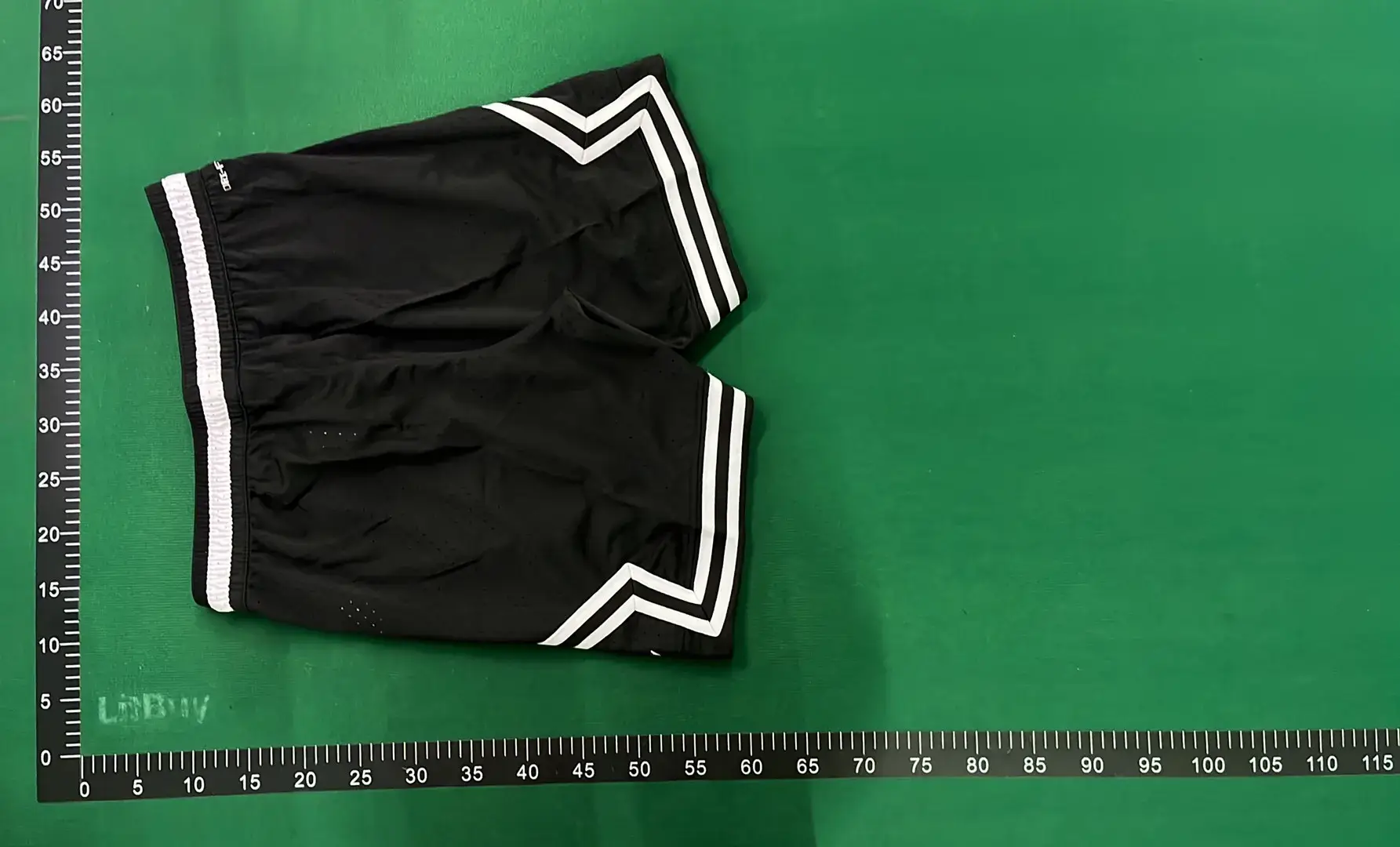 高品质篮球短裤C9014  in the Best OopBuy Spreadsheet QC photos