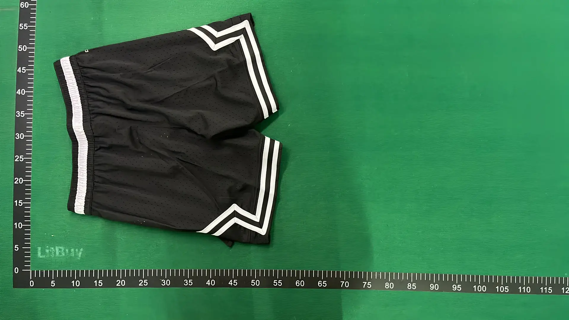 高品质篮球短裤C9014  in the Best OopBuy Spreadsheet QC photos