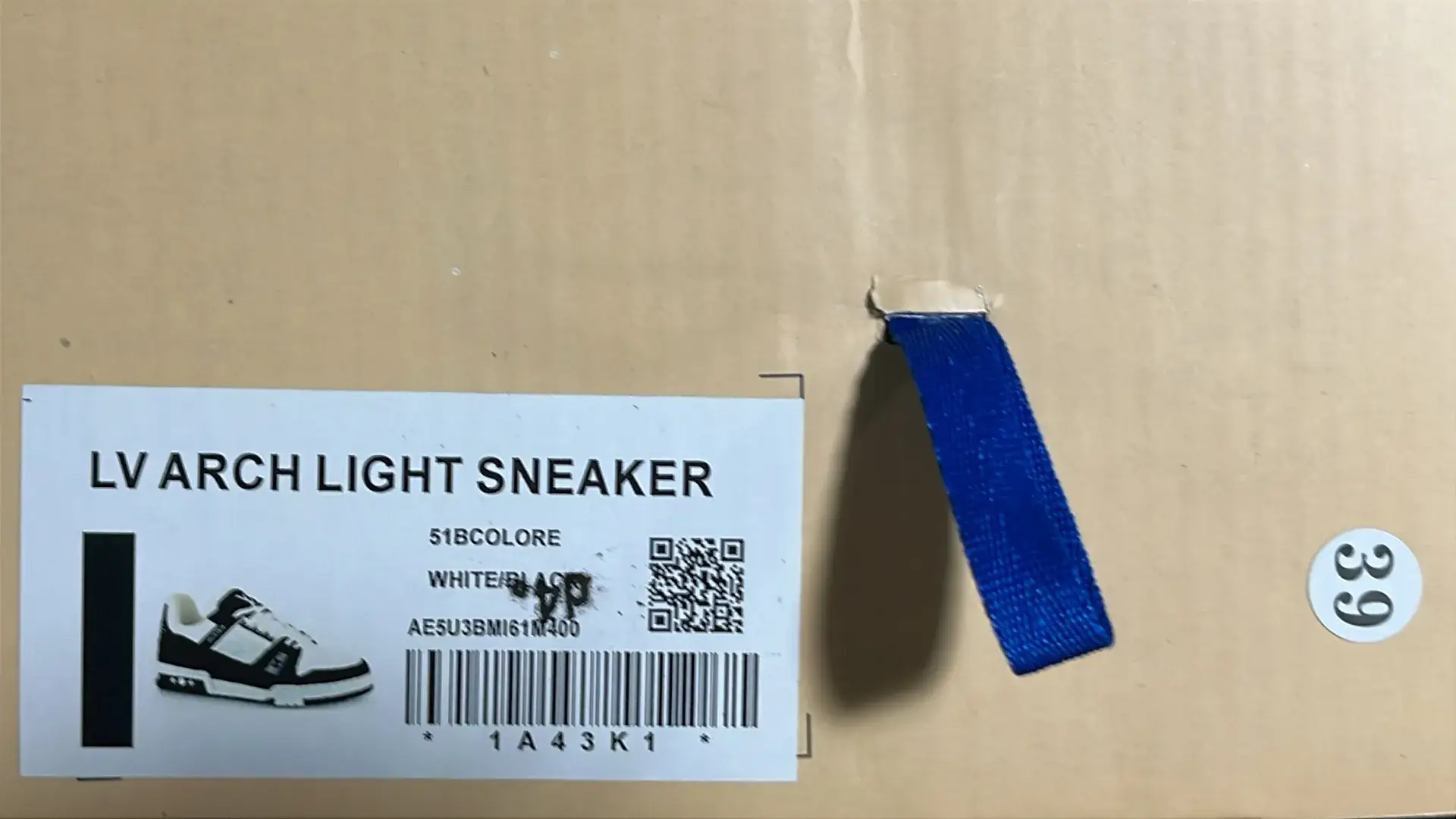Louis Vuitton Trainer （25+）  in the Best OopBuy Spreadsheet QC photos