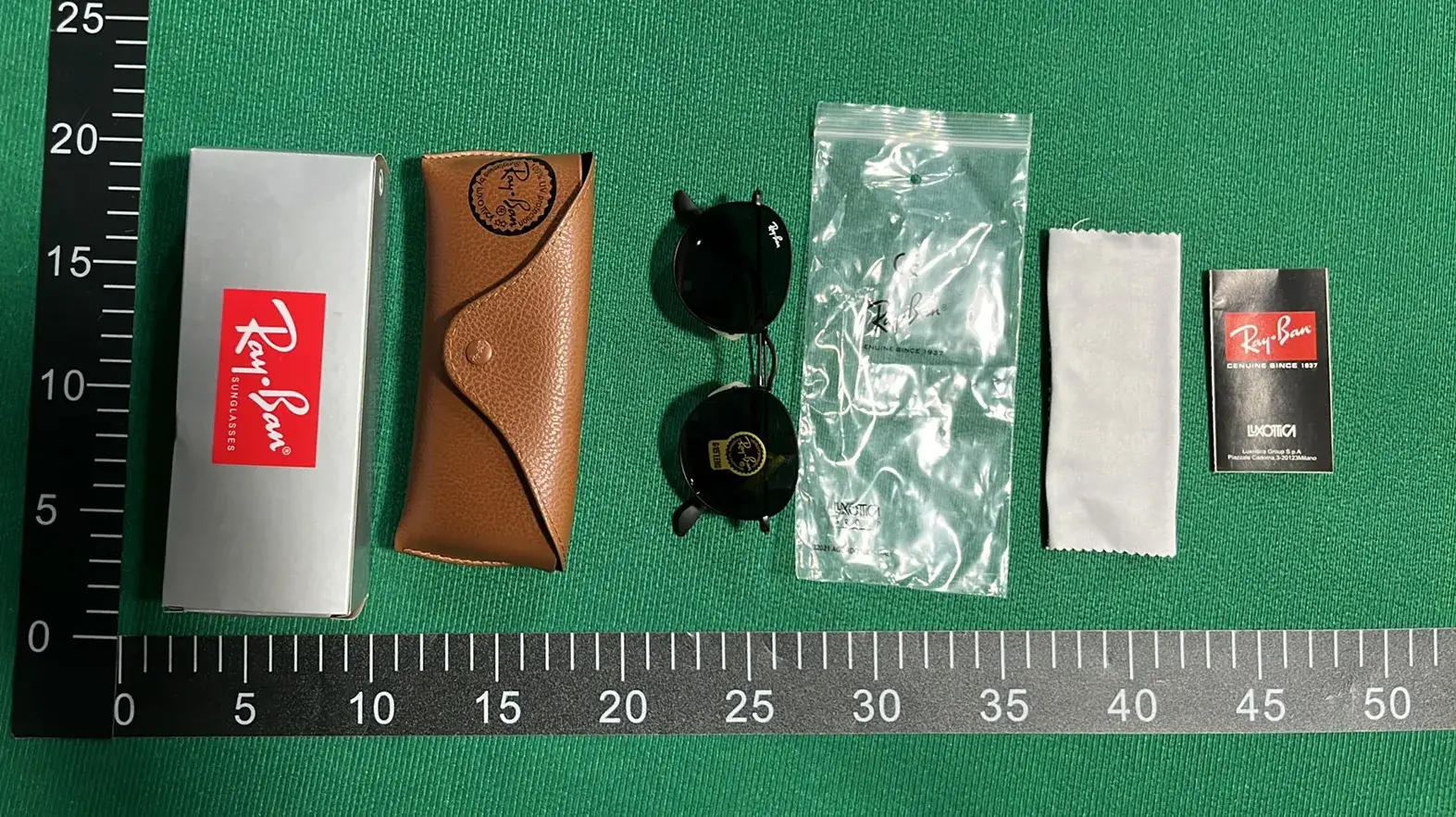 时尚潮流墨镜  in the Best OopBuy Spreadsheet QC photos