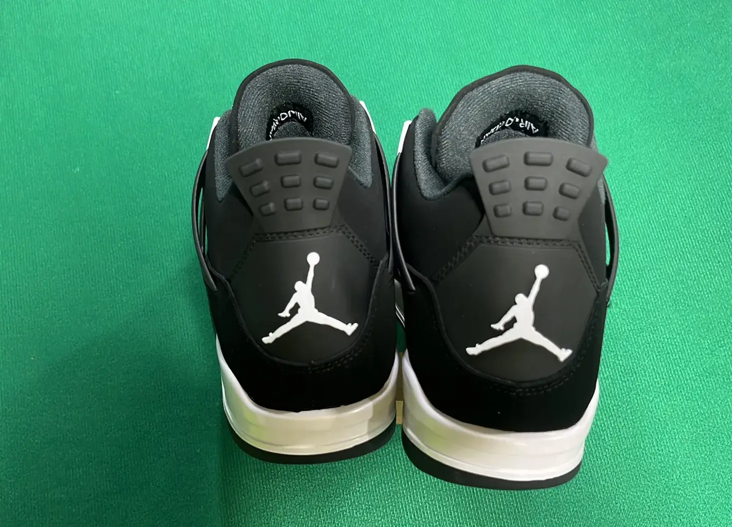 🔥1:1 batch Jordan Air Jordan 4 Retro"Bred Reimagined"  in the Best OopBuy Spreadsheet QC photos