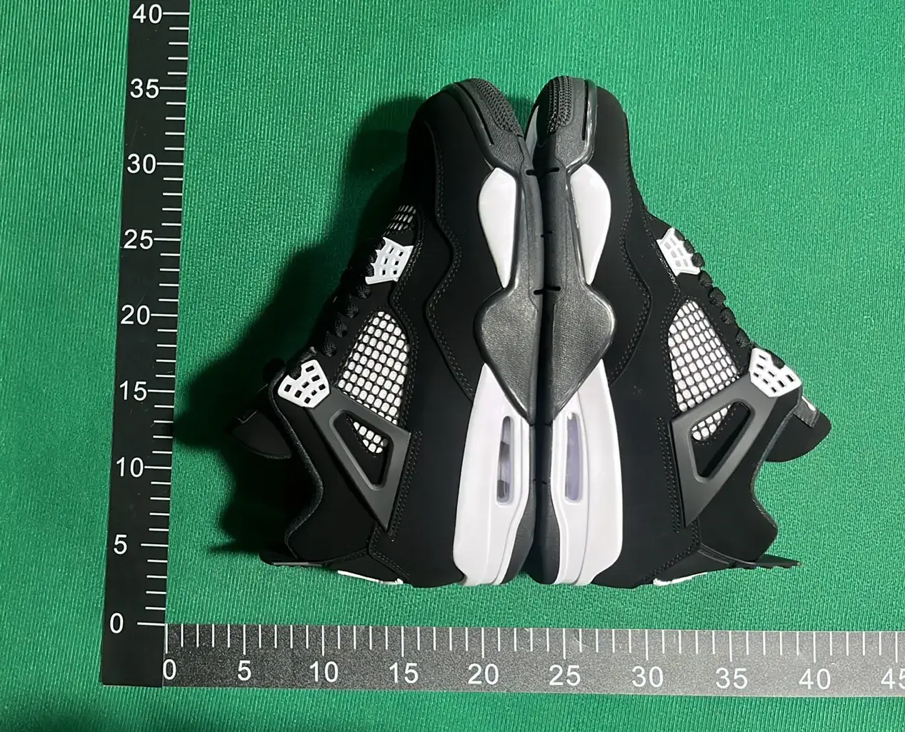 🔥1:1 batch Jordan Air Jordan 4 Retro"Bred Reimagined"  in the Best OopBuy Spreadsheet QC photos