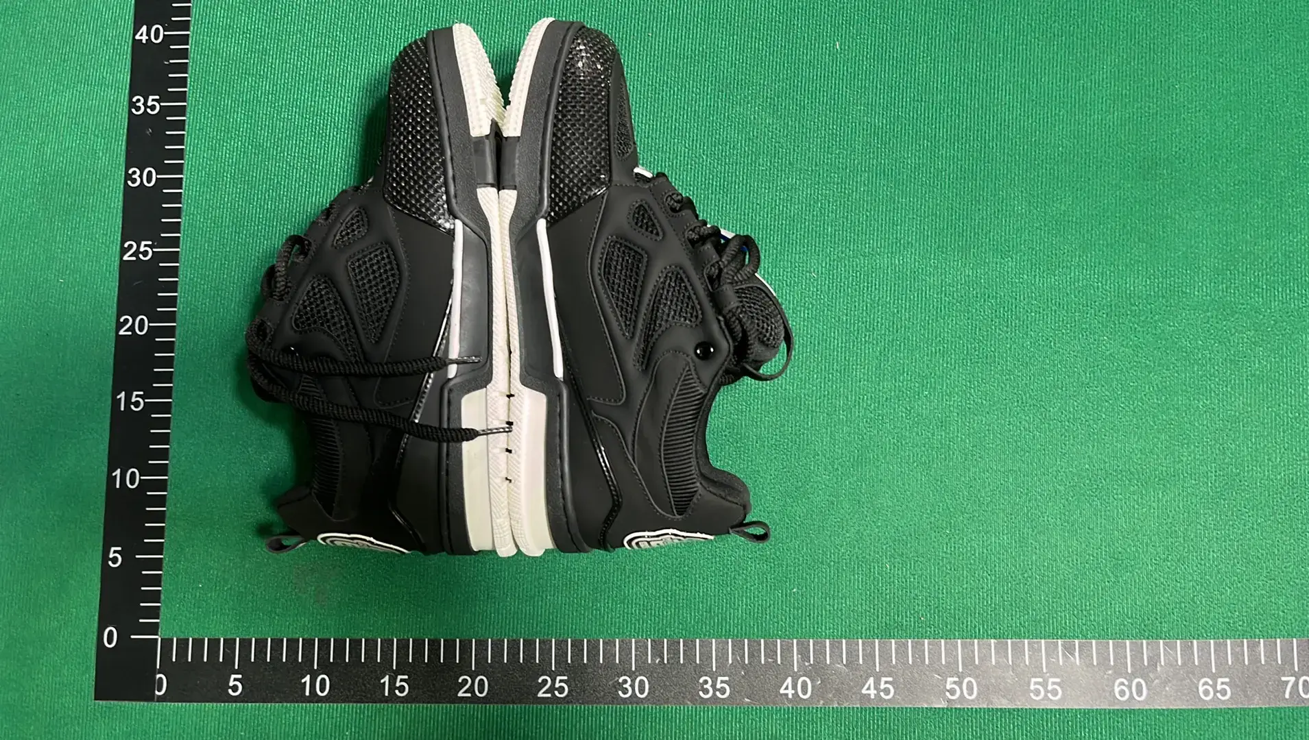 Shoes of L'SS LV LOUIS VUITTON  in the Best OopBuy Spreadsheet QC photos