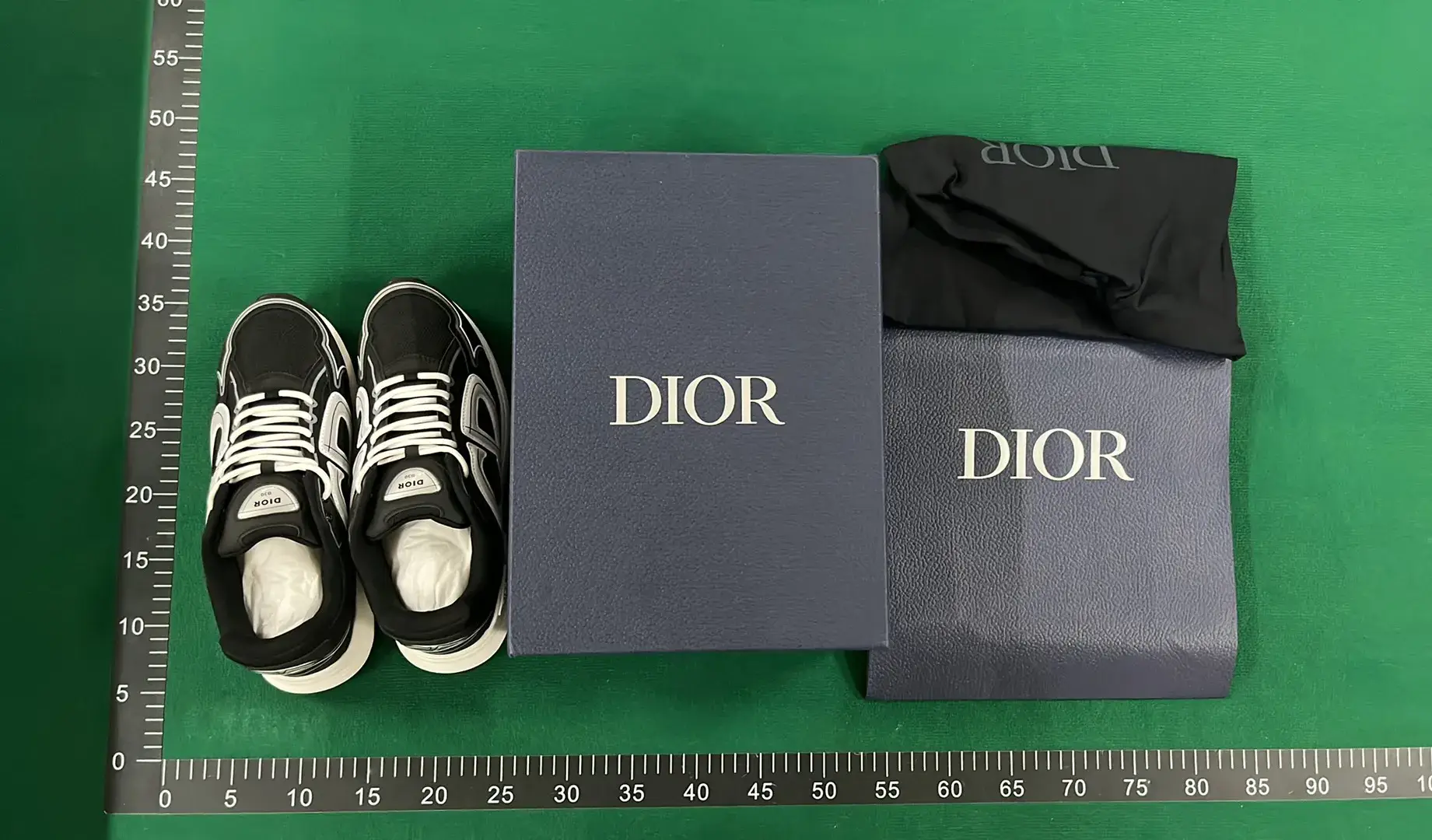 DC B30-L  in the Best OopBuy Spreadsheet QC photos