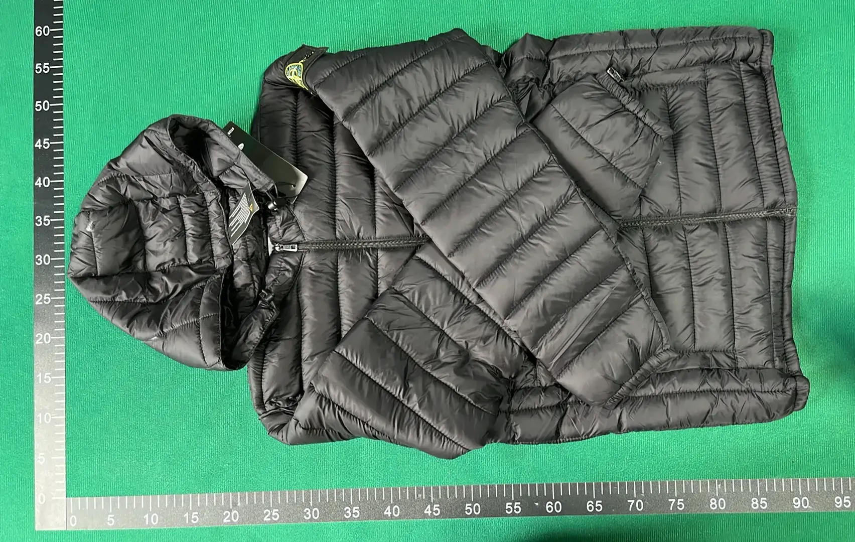 冬季时尚宽松百搭羽绒服 003  in the Best OopBuy Spreadsheet QC photos
