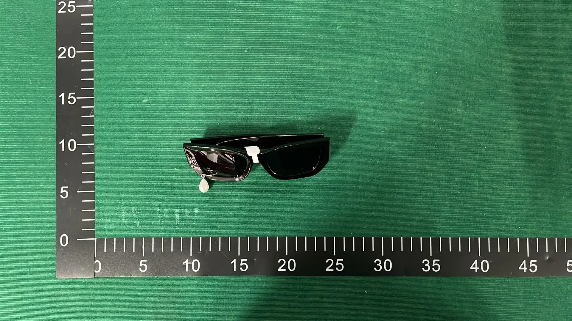 1:1 Batch Sunglasses-2  in the Best OopBuy Spreadsheet QC photos