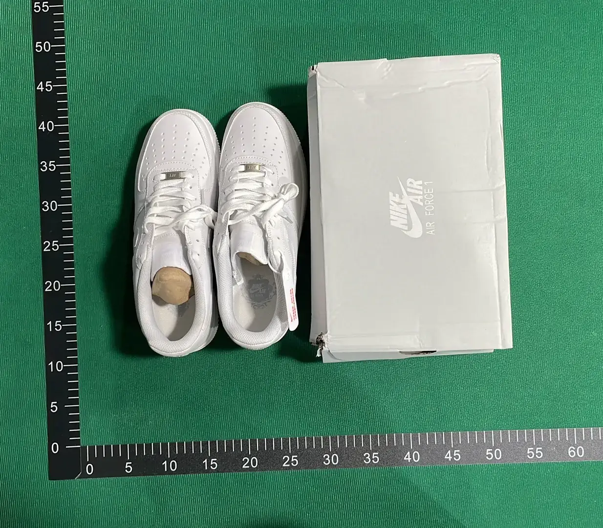 Nike Air Force 1 (20+)  in the Best OopBuy Spreadsheet QC photos