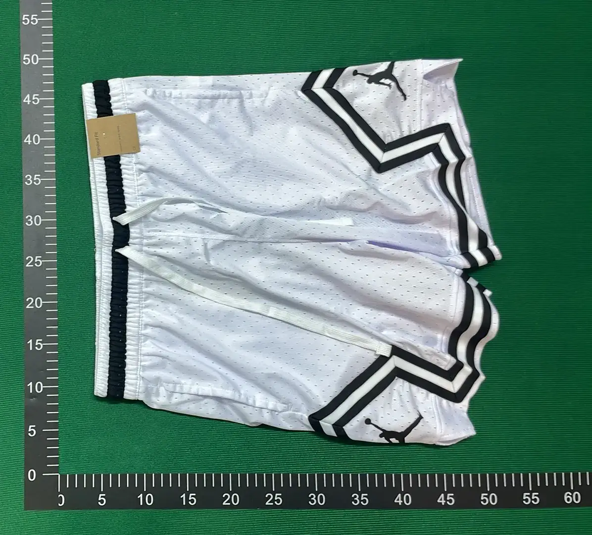高品质篮球短裤C9014  in the Best OopBuy Spreadsheet QC photos