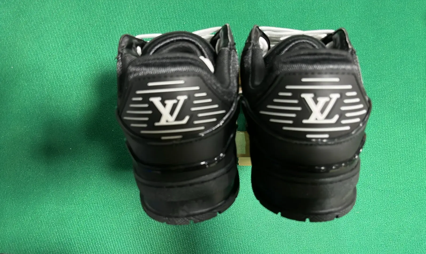 B3D 系带平底低帮板鞋-L  in the Best OopBuy Spreadsheet QC photos