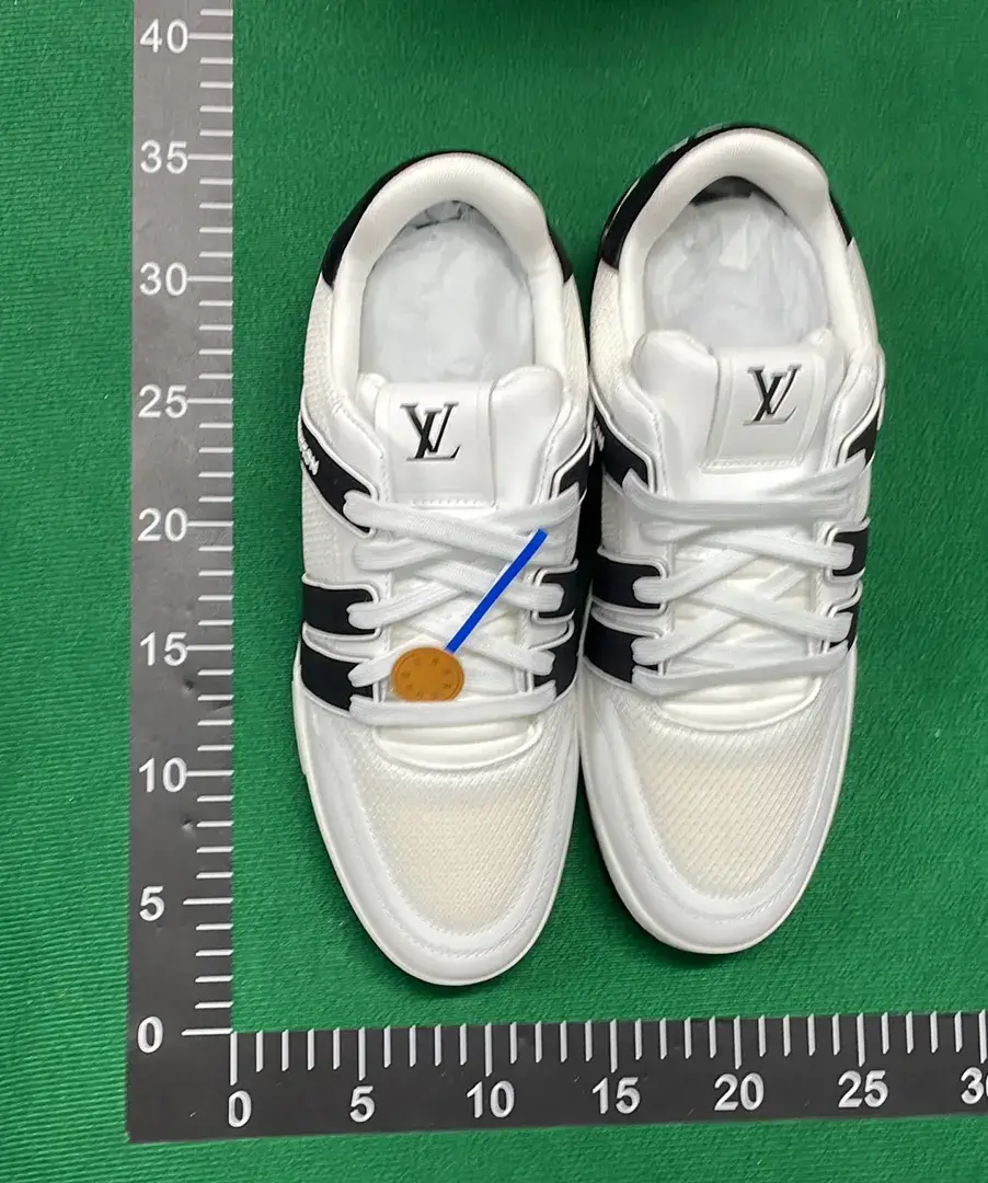🔥1:1 batch LOUIS VUITTON Trainer  in the Best OopBuy Spreadsheet QC photos