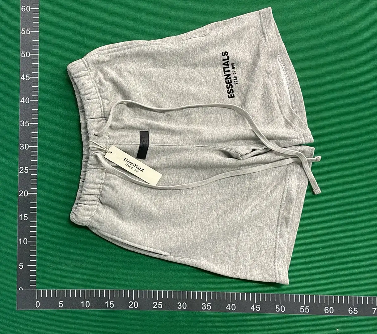  🔥1:1 batch Fear of God Essentials SS22 Sweatshort Dark Oatmea-1 – QC photos preview | CnFans  | 7583201346