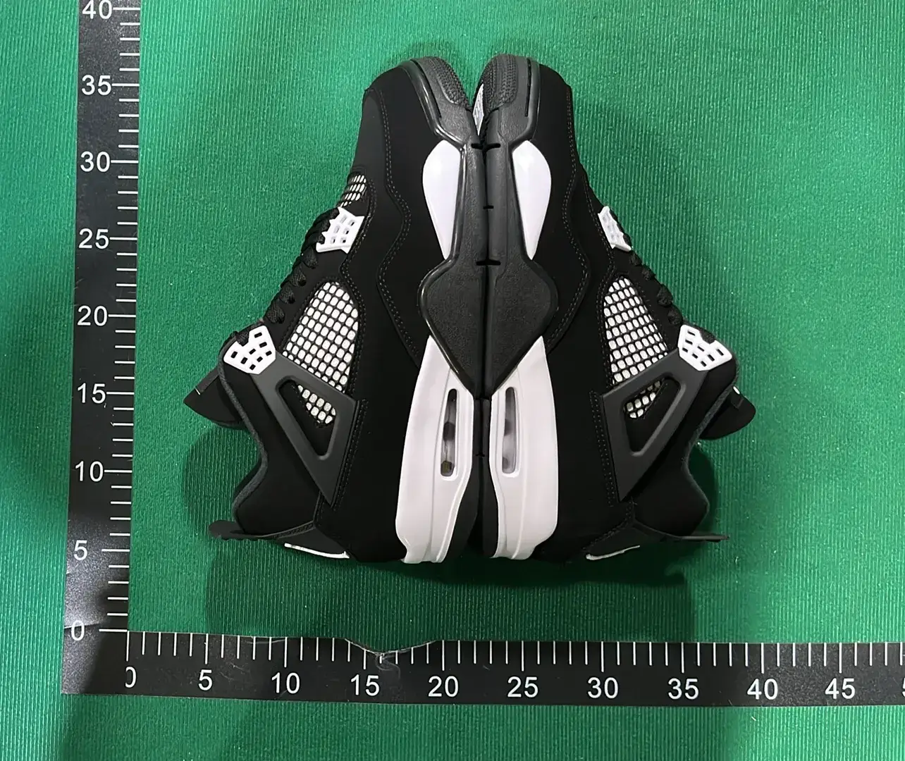 🔥1:1 batch Jordan Air Jordan 4 Retro"Bred Reimagined"  in the Best OopBuy Spreadsheet QC photos